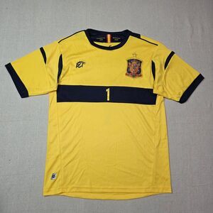 FEF IKER CASILLAS SPAIN NATIONAL TEAM RARE VINTAGE SOCCER  FUTBOL JERSEY SIZE M